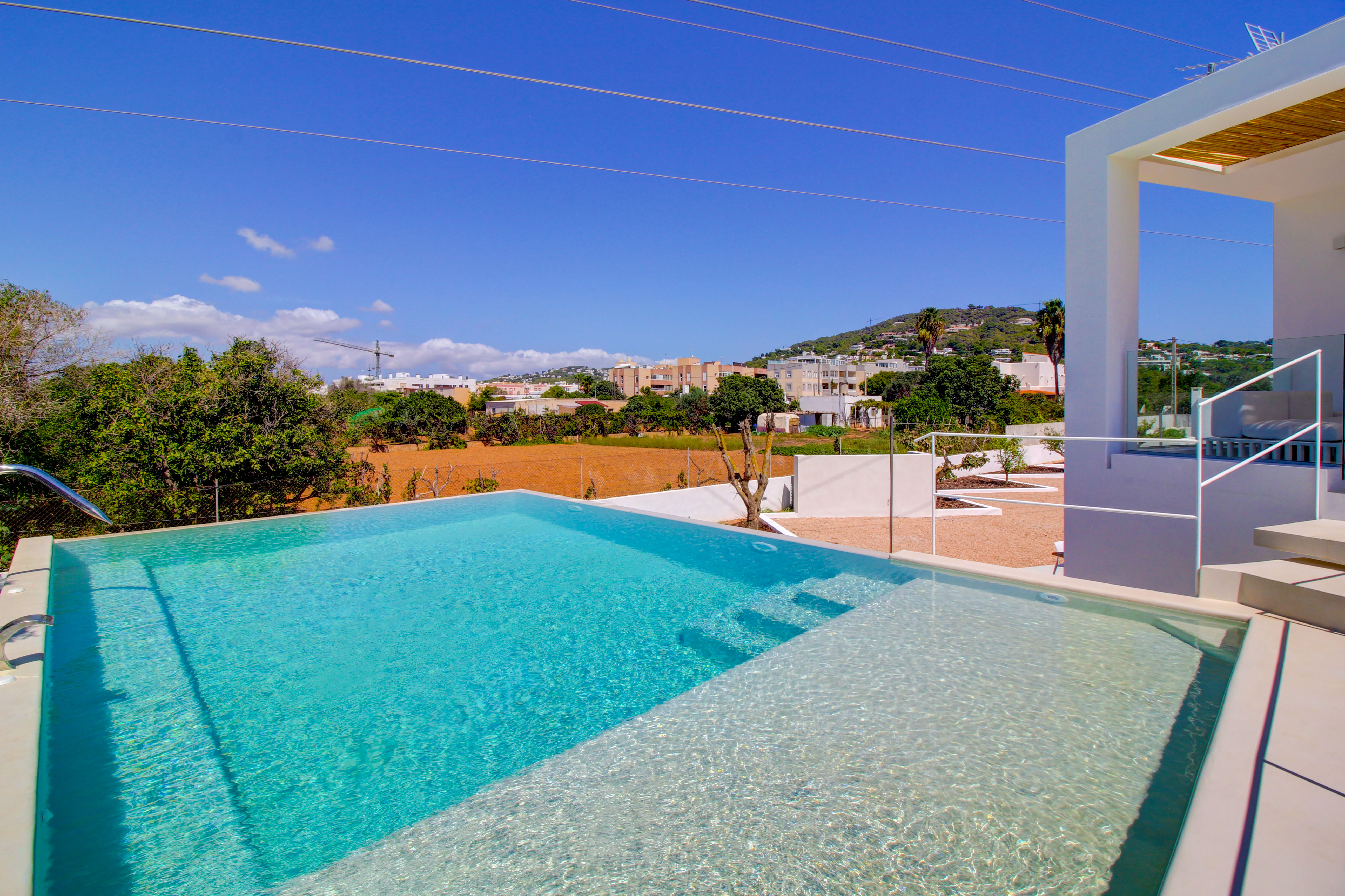 Resa Estates by Geraldine jesus villa te koop sale venta Ibiza pool 3.jpg